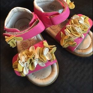 Umi Velcro adjustable sandals